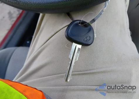 2010 Hyundai Accent Gls z USA, uszkodzony, nr VIN KMHCN4AC8AU448846